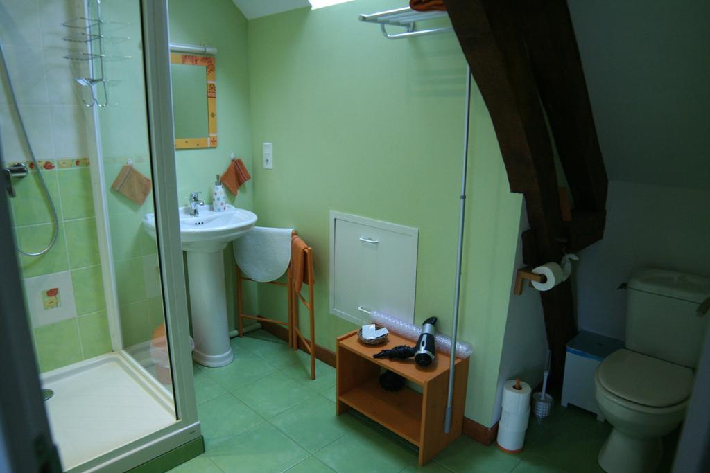 Chambre D'Hotes Du Domaine De La Haute Poignandiere Saint-Germain-de-la-Coudre Стая снимка